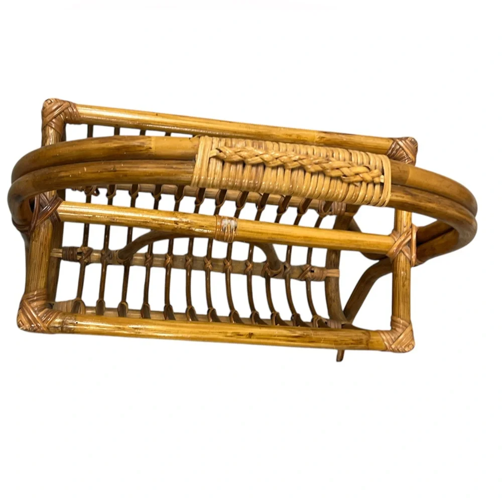 VINTAGE RATTAN BAMBOO MAGAZINE RACK - Picture 5 of 11